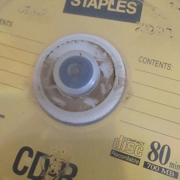 Staples Brand CD -R 100 Pack 80 minutes - Picture 2 of 5